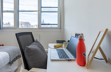 Silver En Suite City View, MyPad Paisley, 26 Gilmour Street, Central, Paisley - Image 2